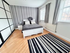 Barnwood Little Sutton